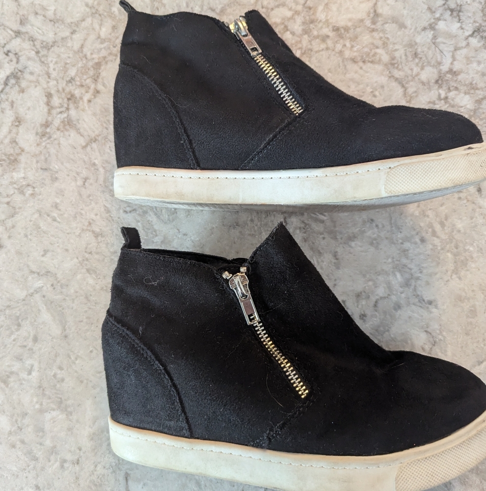 Black 2.5" Wedge Sneakers with Zipper